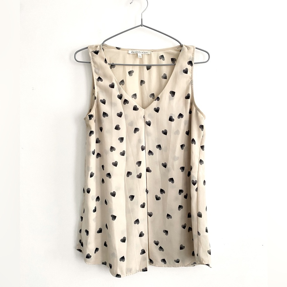 Sleeveless Blouse with Hearts Size Small